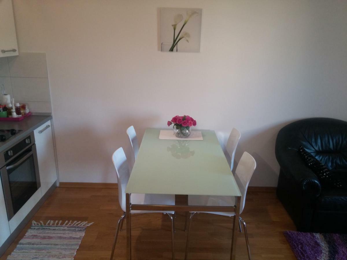 Apartment Josip Спліт Екстер'єр фото